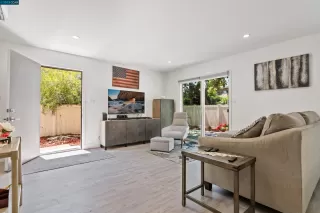 Photo #1: 41031293 Listing 