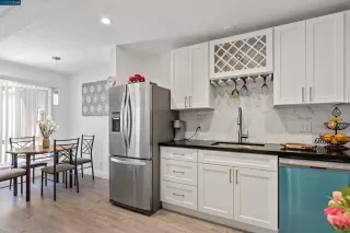 Photo #3: 41031293 Listing 