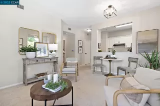 Photo #3: 41031306 Listing