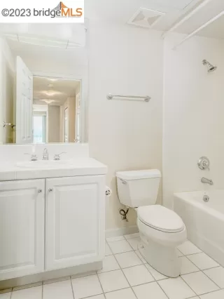 Photo #5: 41031331 Listing 