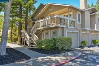 Photo #1: 41031350 Listing