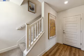 Photo #2: 41031359 Listing 