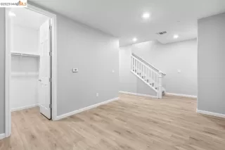 Photo #3: 41031427 Listing