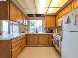 Photo #4: 41031433 Listing