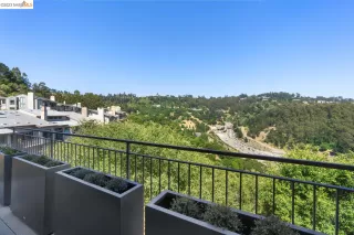 Photo #6: 41031455 Listing