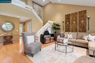 Photo #1: 41031460 Listing