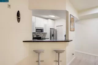 Photo #6: 41031463 Listing