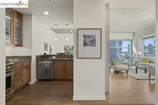 Photo #5: 41031556 Listing 