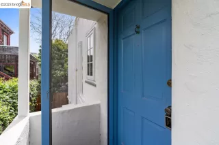 Photo #2: 41031573 Listing