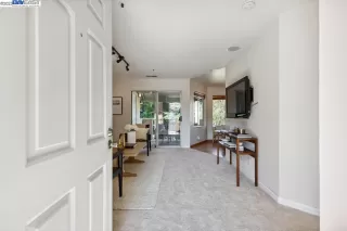 Photo #1: 41031583 Listing