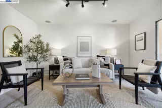 Photo #4: 41031583 Listing