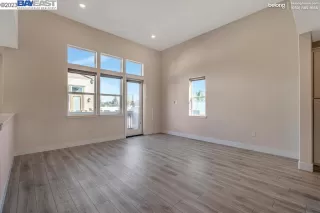 Photo #5: 41031612 Listing