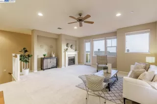 Photo #6: 41031642 Listing