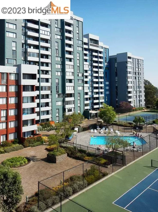 MLS: 41031696 Condo For Sale