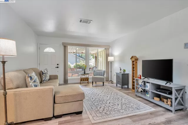 MLS: 41031701 Condo For Sale