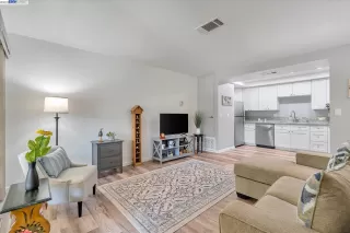 Photo #1: 41031701 Listing 