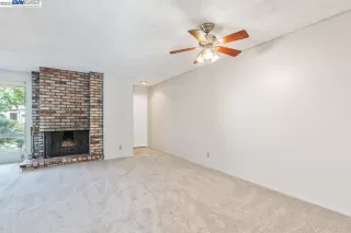 Photo #6: 41031766 Listing 