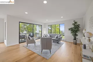 Photo #5: 41031798 Listing 