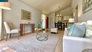 Photo #5: 41031815 Listing