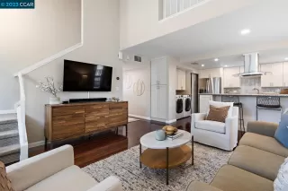 Photo #4: 41031932 Listing