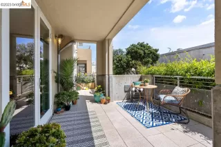 Photo #1: 41032032 Listing