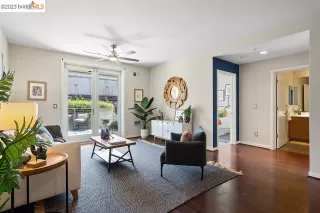 Photo #3: 41032032 Listing