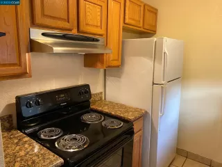 Photo #4: 41032125 Listing