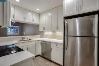 Photo #5: 41032134 Listing