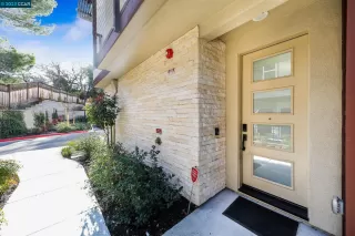 Photo #2: 41032176 Listing 