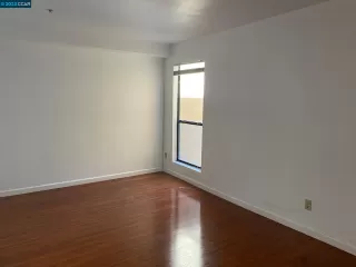 Photo #2: 41032191 Listing