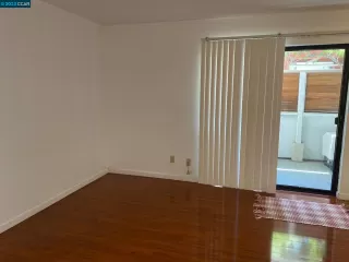 Photo #3: 41032191 Listing