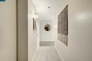 Photo #2: 41032210 Listing 