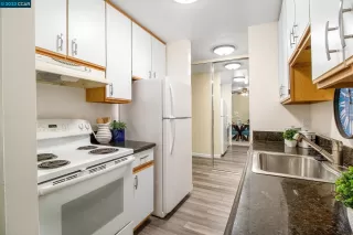 Photo #5: 41032255 Listing