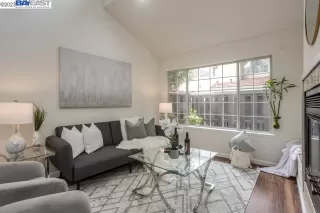 Photo #3: 41032271 Listing