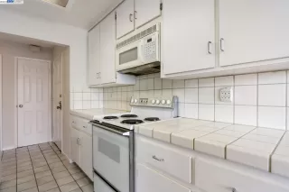 Photo #6: 41032277 Listing 