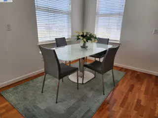 Photo #5: 41032349 Listing