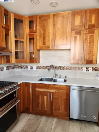 Photo #6: 41032349 Listing