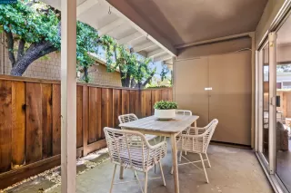 Photo #2: 41032374 Listing