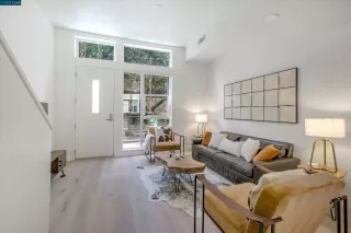 Photo #6: 41032392 Listing 