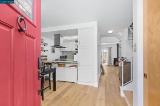 Photo #2: 41032475 Listing 