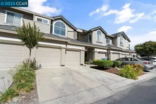 Photo #5: 41032479 Listing