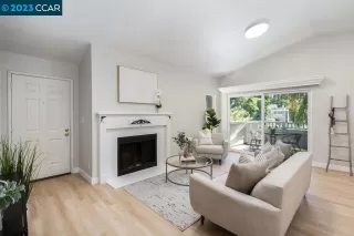 Photo #1: 41032490 Listing