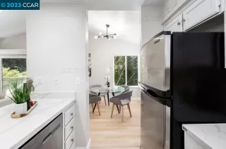 Photo #6: 41032490 Listing