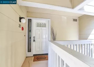 Photo #1: 41032509 Listing 