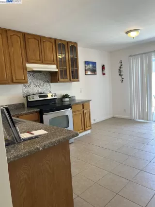 Photo #6: 41032515 Listing