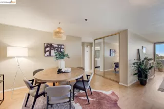 Photo #2: 41032531 Listing