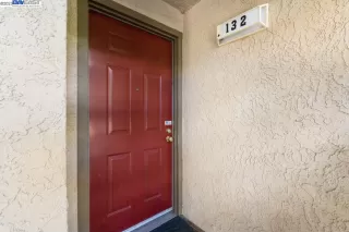 Photo #2: 41032603 Listing