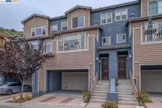 Photo #1: 41032642 Listing