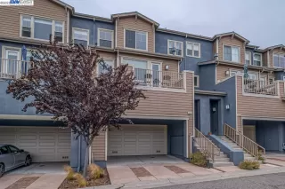 Photo #2: 41032642 Listing