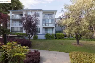 Photo #1: 41032704 Listing 